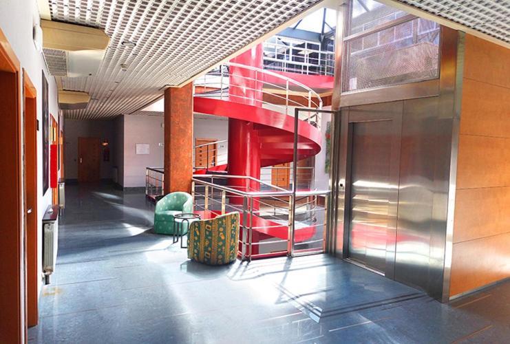 Hotel Fabrik Humanes de Madrid Eksteriør bilde